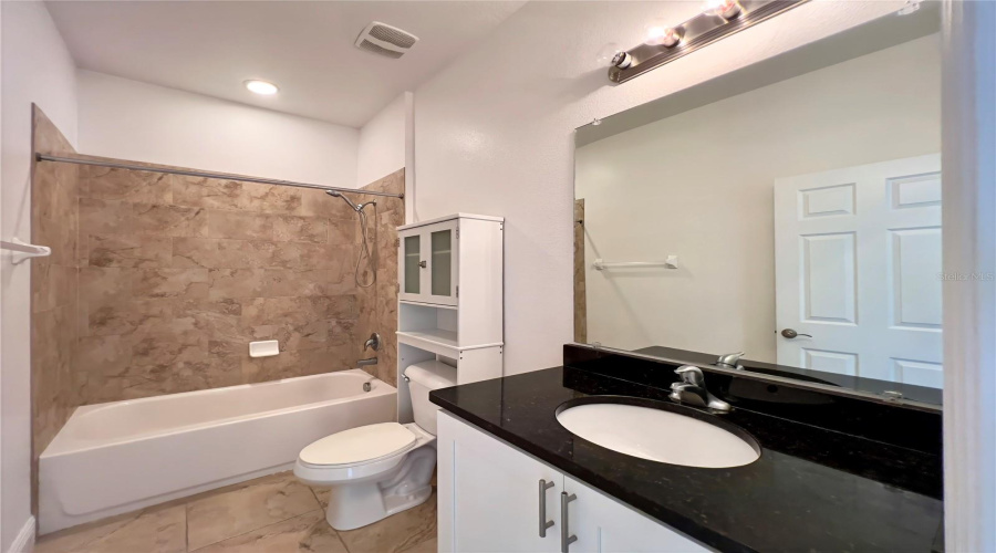 DAVENPORT, Florida 33896, 4 Bedrooms Bedrooms, ,2 BathroomsBathrooms,Residential,For Sale,LAKE SHORE,0,MFRO6326727
