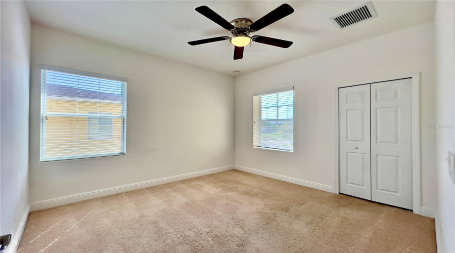 DAVENPORT, Florida 33896, 4 Bedrooms Bedrooms, ,2 BathroomsBathrooms,Residential,For Sale,LAKE SHORE,0,MFRO6326727