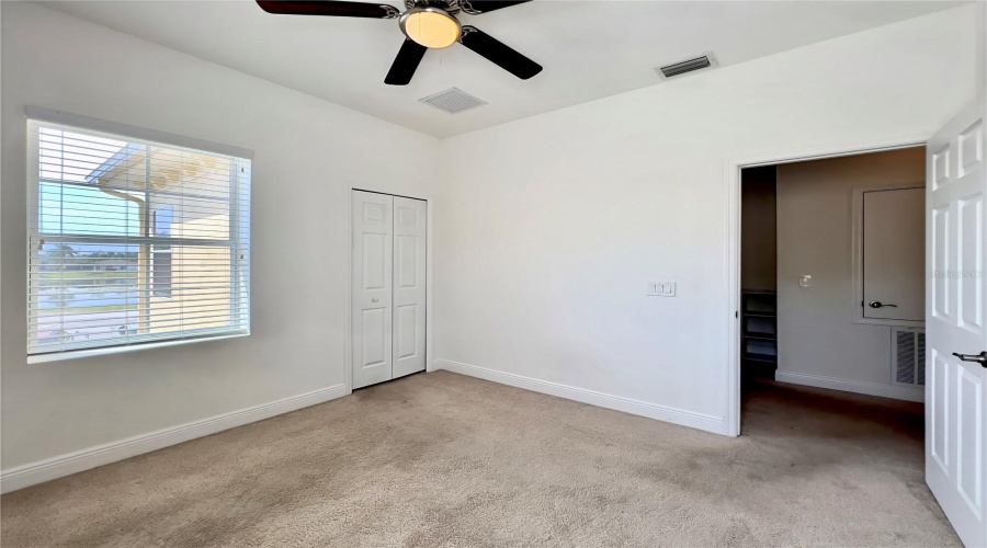 DAVENPORT, Florida 33896, 4 Bedrooms Bedrooms, ,2 BathroomsBathrooms,Residential,For Sale,LAKE SHORE,0,MFRO6326727