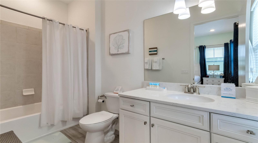 KISSIMMEE, Florida 34747, 2 Bedrooms Bedrooms, ,2 BathroomsBathrooms,Residential,For Sale,DREAMSICLE,0,MFRO6326566