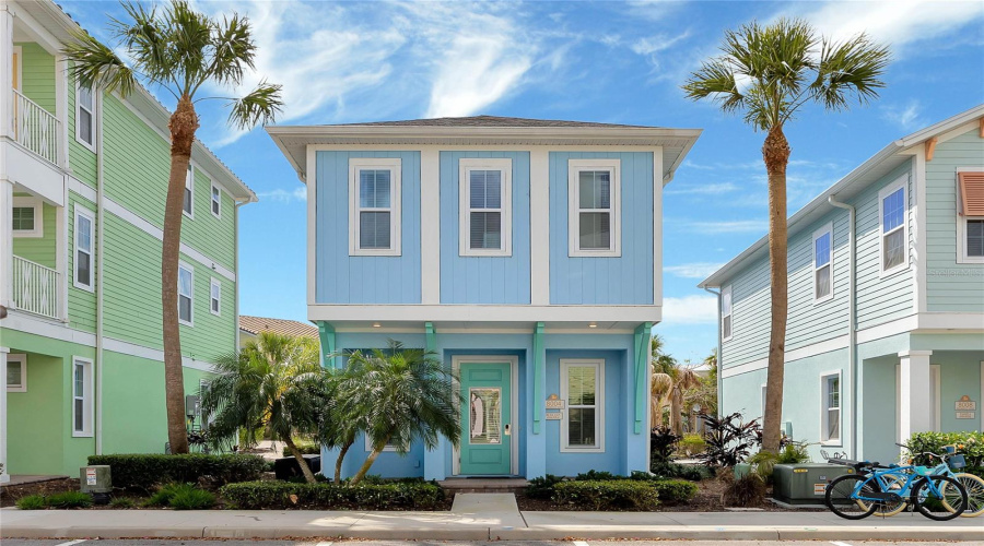 KISSIMMEE, Florida 34747, 2 Bedrooms Bedrooms, ,2 BathroomsBathrooms,Residential,For Sale,DREAMSICLE,0,MFRO6326566