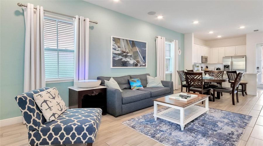 KISSIMMEE, Florida 34747, 2 Bedrooms Bedrooms, ,2 BathroomsBathrooms,Residential,For Sale,DREAMSICLE,0,MFRO6326566