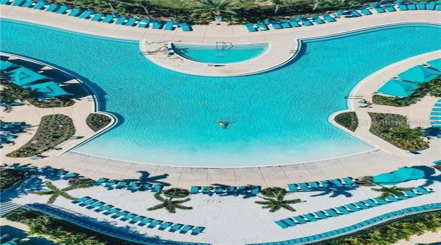 KISSIMMEE, Florida 34747, 2 Bedrooms Bedrooms, ,2 BathroomsBathrooms,Residential,For Sale,DREAMSICLE,0,MFRO6326566