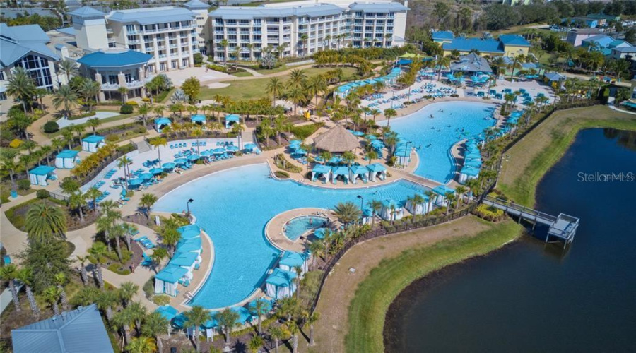 KISSIMMEE, Florida 34747, 2 Bedrooms Bedrooms, ,2 BathroomsBathrooms,Residential,For Sale,DREAMSICLE,0,MFRO6326566