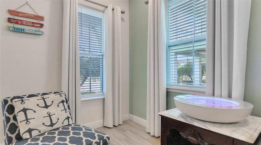 KISSIMMEE, Florida 34747, 2 Bedrooms Bedrooms, ,2 BathroomsBathrooms,Residential,For Sale,DREAMSICLE,0,MFRO6326566