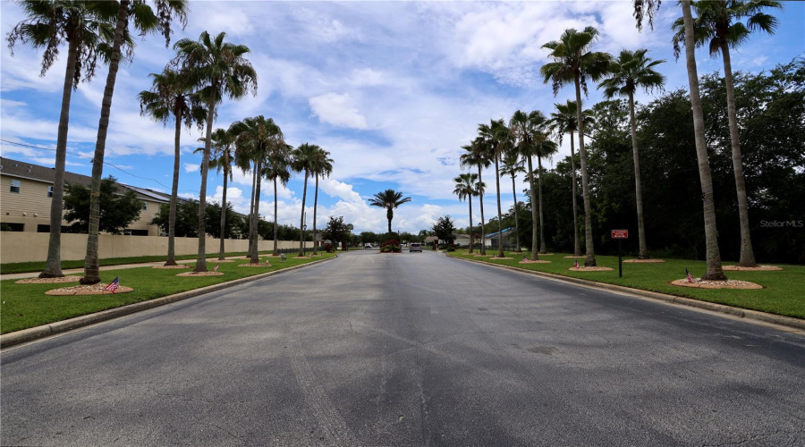 KISSIMMEE, Florida 34746, 5 Bedrooms Bedrooms, ,3 BathroomsBathrooms,Residential,For Sale,CUMBRIAN LAKES,0,MFRS5130599