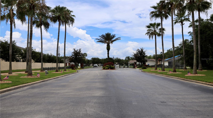 KISSIMMEE, Florida 34746, 5 Bedrooms Bedrooms, ,3 BathroomsBathrooms,Residential,For Sale,CUMBRIAN LAKES,0,MFRS5130599
