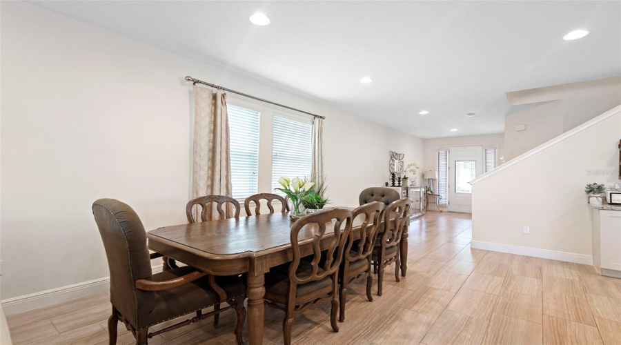 KISSIMMEE, Florida 34747, 6 Bedrooms Bedrooms, ,6 BathroomsBathrooms,Residential,For Sale,PENDANT,0,MFRO6318931