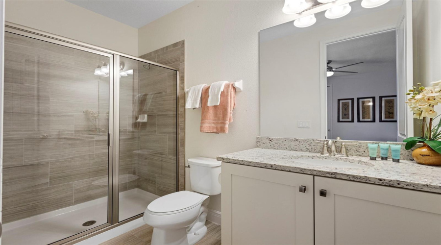 KISSIMMEE, Florida 34747, 6 Bedrooms Bedrooms, ,6 BathroomsBathrooms,Residential,For Sale,PENDANT,0,MFRO6318931