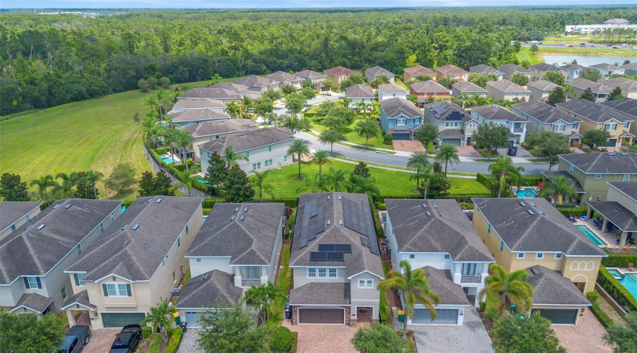 KISSIMMEE, Florida 34747, 6 Bedrooms Bedrooms, ,6 BathroomsBathrooms,Residential,For Sale,PENDANT,0,MFRO6318931