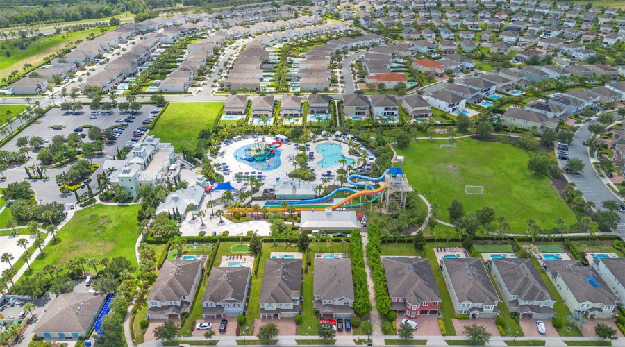 KISSIMMEE, Florida 34747, 6 Bedrooms Bedrooms, ,6 BathroomsBathrooms,Residential,For Sale,PENDANT,0,MFRO6318931