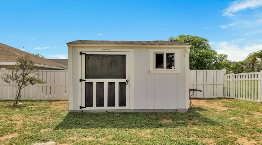 DAVENPORT, Florida 33897, 4 Bedrooms Bedrooms, ,2 BathroomsBathrooms,Residential,For Sale,SOMERSET,0,MFRO6327524