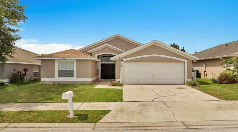 DAVENPORT, Florida 33897, 4 Bedrooms Bedrooms, ,2 BathroomsBathrooms,Residential,For Sale,SOMERSET,0,MFRO6327524