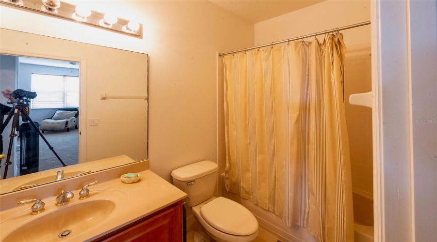 KISSIMMEE, Florida 34746, 4 Bedrooms Bedrooms, ,3 BathroomsBathrooms,Residential,For Sale,EAGLE ISLE,0,MFRTB8407800