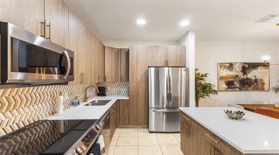 KISSIMMEE, Florida 34746, 4 Bedrooms Bedrooms, ,3 BathroomsBathrooms,Residential,For Sale,CARAVELLE,0,MFRO6327664