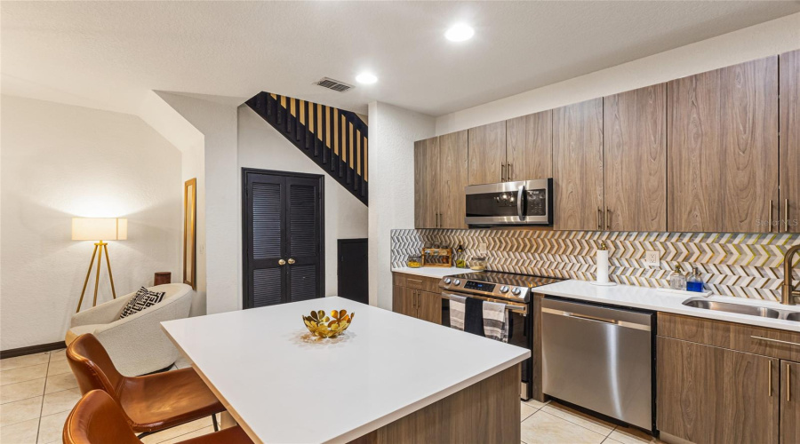 KISSIMMEE, Florida 34746, 4 Bedrooms Bedrooms, ,3 BathroomsBathrooms,Residential,For Sale,CARAVELLE,0,MFRO6327664