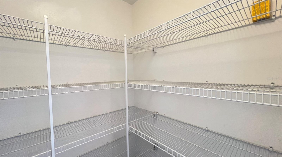 DAVENPORT, Florida 33896, 5 Bedrooms Bedrooms, ,3 BathroomsBathrooms,Residential,For Sale,ROSSELLI,0,MFRS5130916