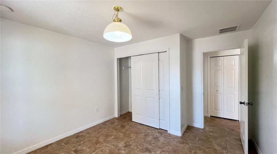 DAVENPORT, Florida 33896, 5 Bedrooms Bedrooms, ,3 BathroomsBathrooms,Residential,For Sale,ROSSELLI,0,MFRS5130916