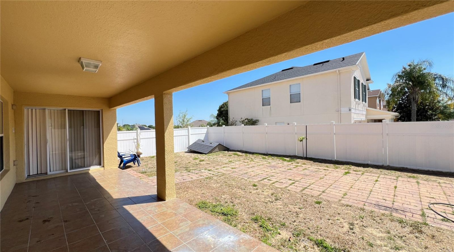 DAVENPORT, Florida 33896, 5 Bedrooms Bedrooms, ,3 BathroomsBathrooms,Residential,For Sale,ROSSELLI,0,MFRS5130916