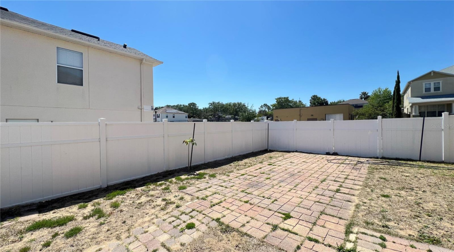 DAVENPORT, Florida 33896, 5 Bedrooms Bedrooms, ,3 BathroomsBathrooms,Residential,For Sale,ROSSELLI,0,MFRS5130916
