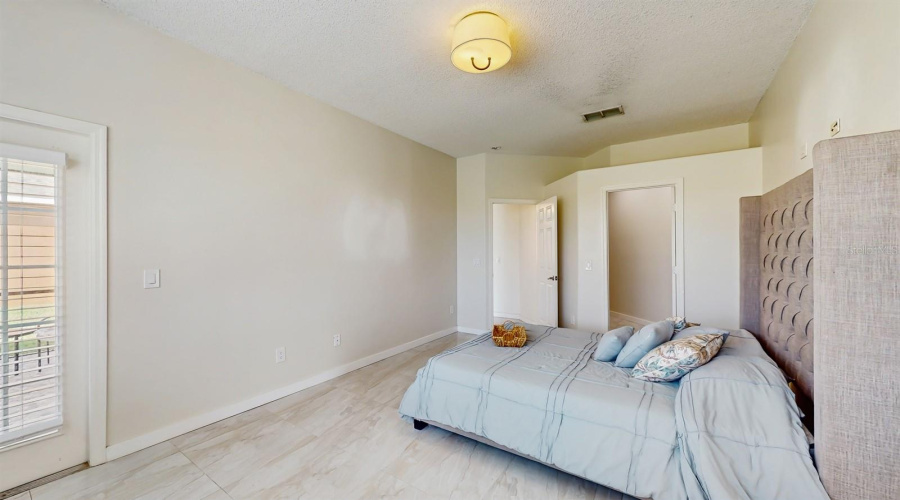 KISSIMMEE, Florida 34746, 4 Bedrooms Bedrooms, ,2 BathroomsBathrooms,Residential,For Sale,TRAPSIDE,0,MFRO6317494