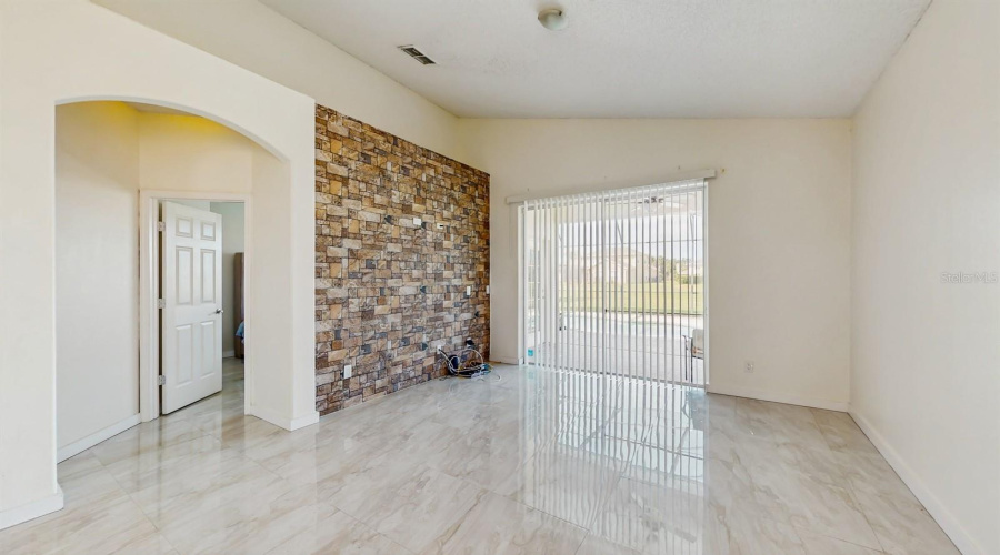 KISSIMMEE, Florida 34746, 4 Bedrooms Bedrooms, ,2 BathroomsBathrooms,Residential,For Sale,TRAPSIDE,0,MFRO6317494