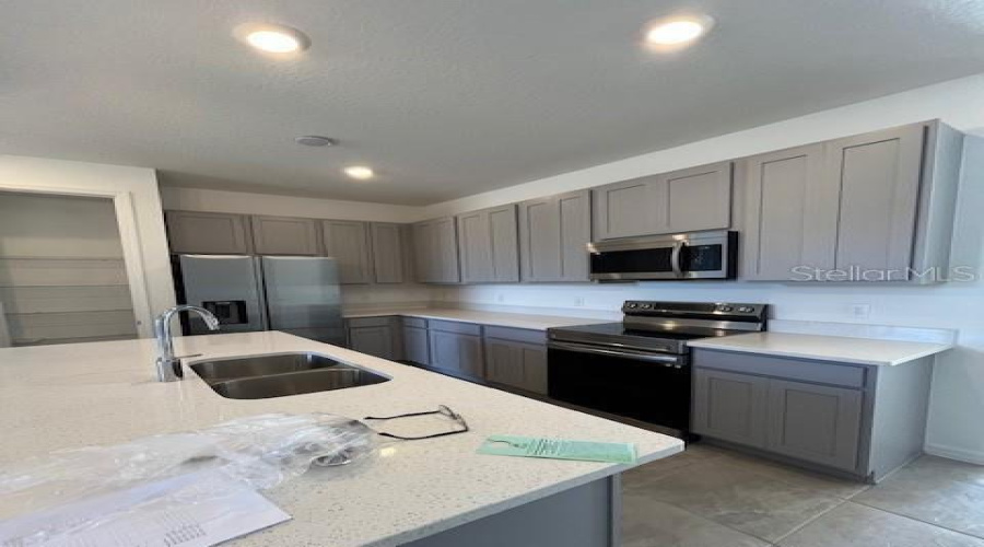 DAVENPORT, Florida 33896, 3 Bedrooms Bedrooms, ,2 BathroomsBathrooms,Residential,For Sale,CONCH,0,MFRS5131022