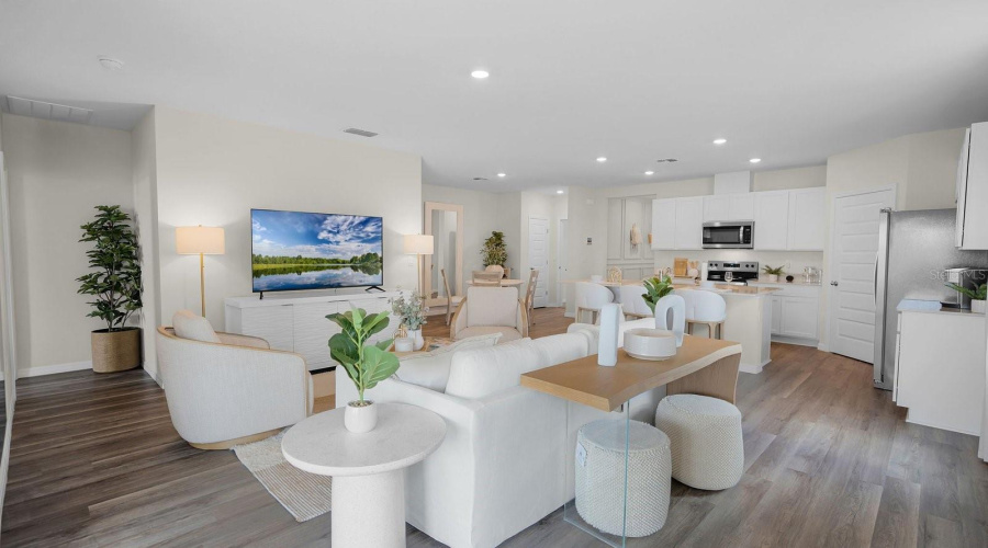 DAVENPORT, Florida 33837, 5 Bedrooms Bedrooms, ,3 BathroomsBathrooms,Residential,For Sale,MOULIN,0,MFRO6327752