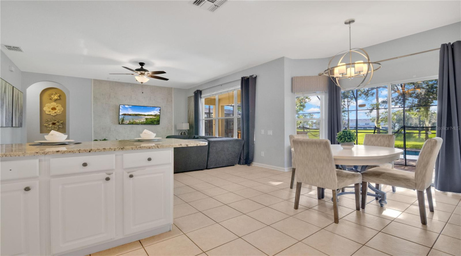 KISSIMMEE, Florida 34747, 7 Bedrooms Bedrooms, ,4 BathroomsBathrooms,Residential,For Sale,BASNETT,0,MFRO6327614
