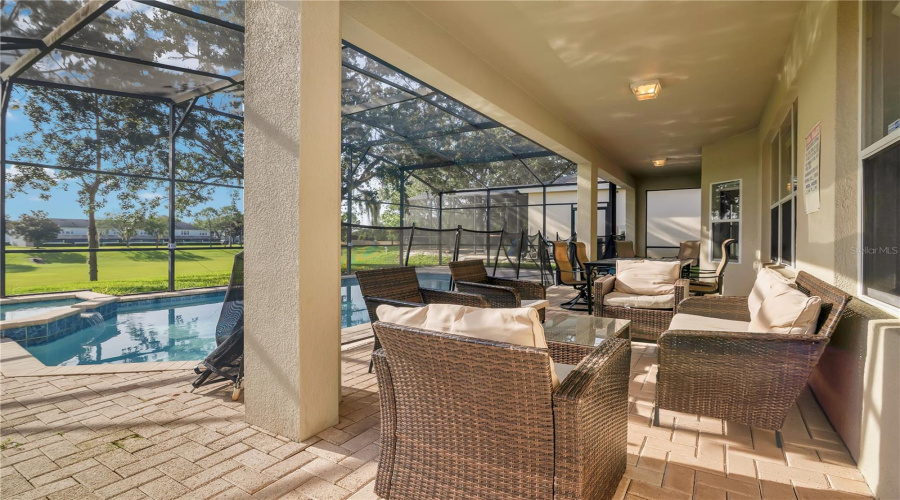 KISSIMMEE, Florida 34747, 7 Bedrooms Bedrooms, ,4 BathroomsBathrooms,Residential,For Sale,BASNETT,0,MFRO6327614