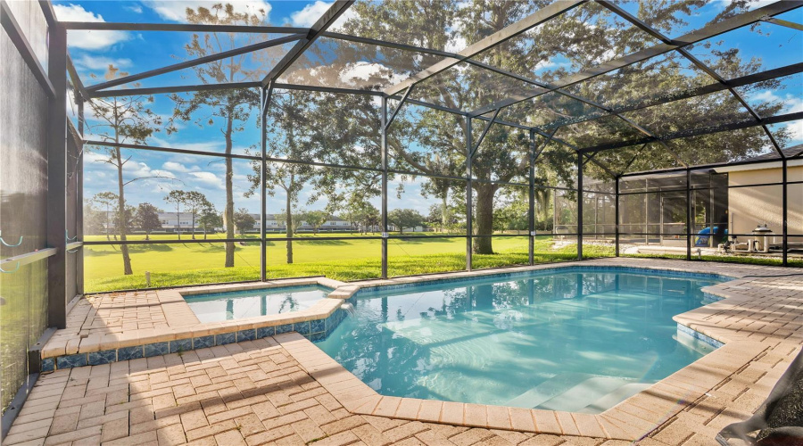 KISSIMMEE, Florida 34747, 7 Bedrooms Bedrooms, ,4 BathroomsBathrooms,Residential,For Sale,BASNETT,0,MFRO6327614