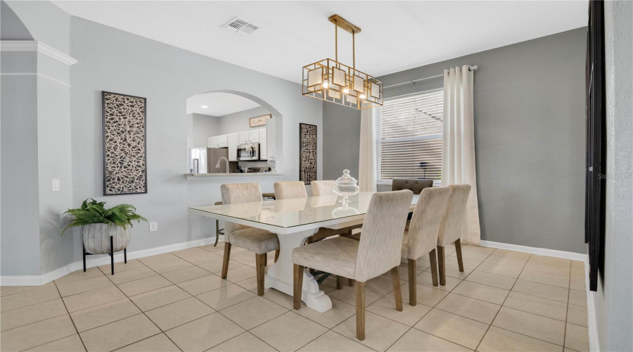 KISSIMMEE, Florida 34747, 7 Bedrooms Bedrooms, ,4 BathroomsBathrooms,Residential,For Sale,BASNETT,0,MFRO6327614