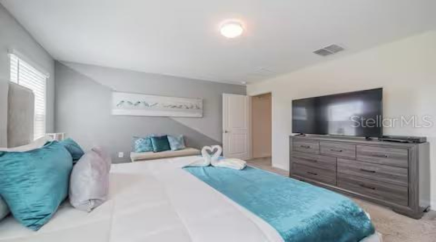 DAVENPORT, Florida 33896, 4 Bedrooms Bedrooms, ,3 BathroomsBathrooms,Residential,For Sale,OCEAN COURSE,0,MFRO6327380