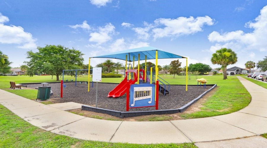 KISSIMMEE, Florida 34747, 4 Bedrooms Bedrooms, ,3 BathroomsBathrooms,Residential,For Sale,LA JOLLA,0,MFRL4954493