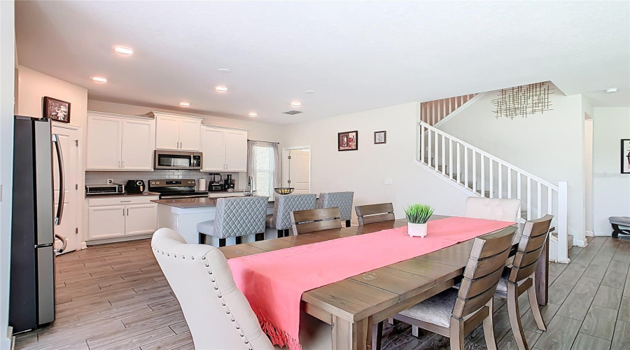 DAVENPORT, Florida 33896, 3 Bedrooms Bedrooms, ,2 BathroomsBathrooms,Residential,For Sale,BLACKWOLF RUN,0,MFRO6327110