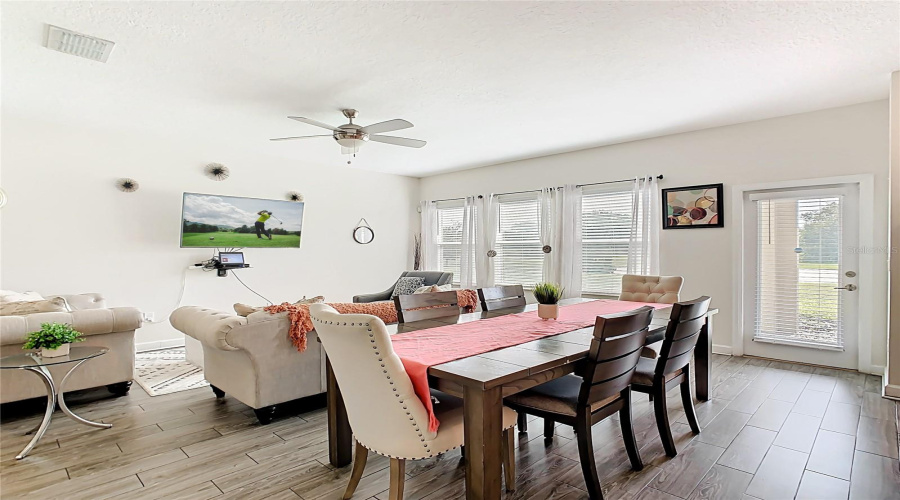 DAVENPORT, Florida 33896, 3 Bedrooms Bedrooms, ,2 BathroomsBathrooms,Residential,For Sale,BLACKWOLF RUN,0,MFRO6327110