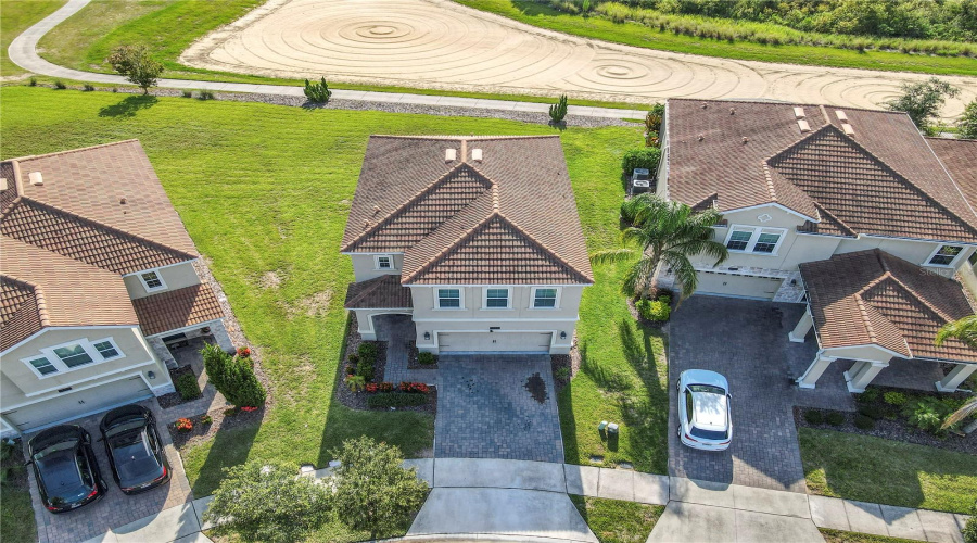 DAVENPORT, Florida 33896, 3 Bedrooms Bedrooms, ,2 BathroomsBathrooms,Residential,For Sale,BLACKWOLF RUN,0,MFRO6327110