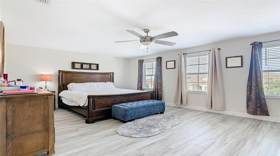 DAVENPORT, Florida 33896, 3 Bedrooms Bedrooms, ,2 BathroomsBathrooms,Residential,For Sale,BLACKWOLF RUN,0,MFRO6327110