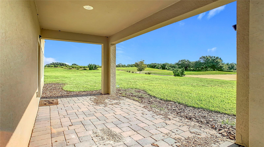 DAVENPORT, Florida 33896, 3 Bedrooms Bedrooms, ,2 BathroomsBathrooms,Residential,For Sale,BLACKWOLF RUN,0,MFRO6327110