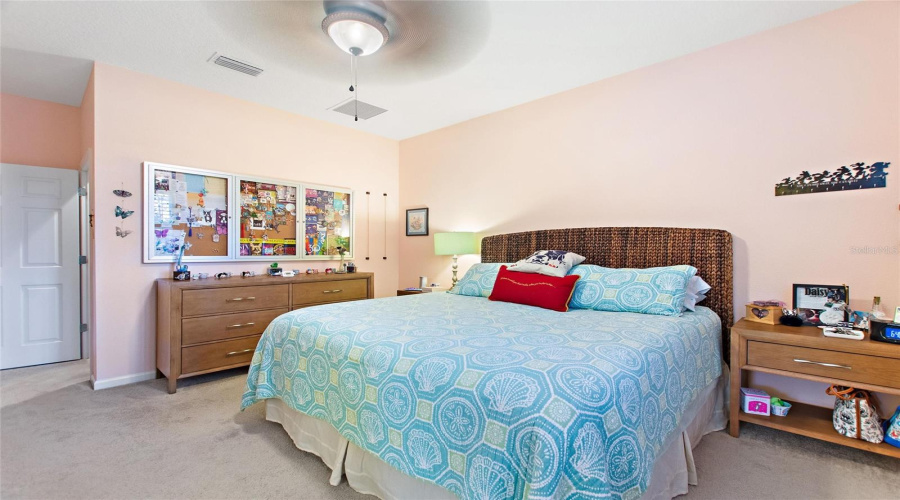 DAVENPORT, Florida 33837, 3 Bedrooms Bedrooms, ,3 BathroomsBathrooms,Residential,For Sale,GUNSTON CT,0,MFRS5131053