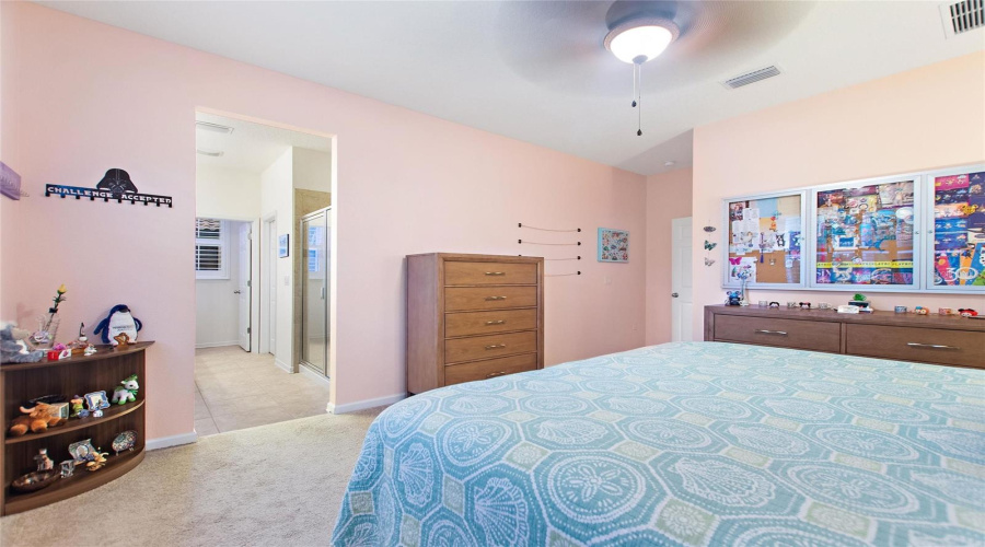 DAVENPORT, Florida 33837, 3 Bedrooms Bedrooms, ,3 BathroomsBathrooms,Residential,For Sale,GUNSTON CT,0,MFRS5131053