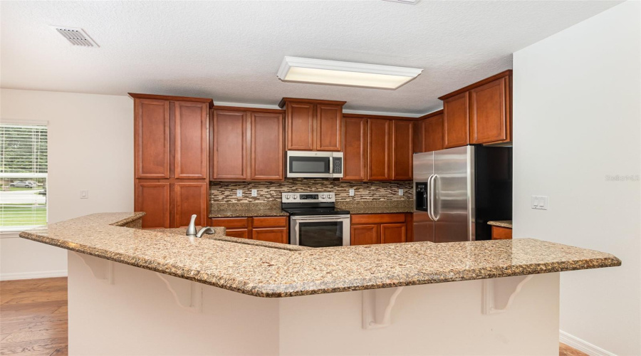 KISSIMMEE, Florida 34747, 6 Bedrooms Bedrooms, ,3 BathroomsBathrooms,Residential,For Sale,PAOLOS,0,MFRO6327230