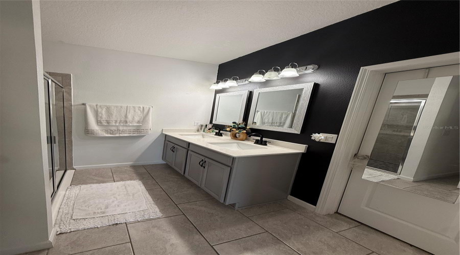 DAVENPORT, Florida 33837, 3 Bedrooms Bedrooms, ,2 BathroomsBathrooms,Residential,For Sale,DISA,0,MFRS5130888