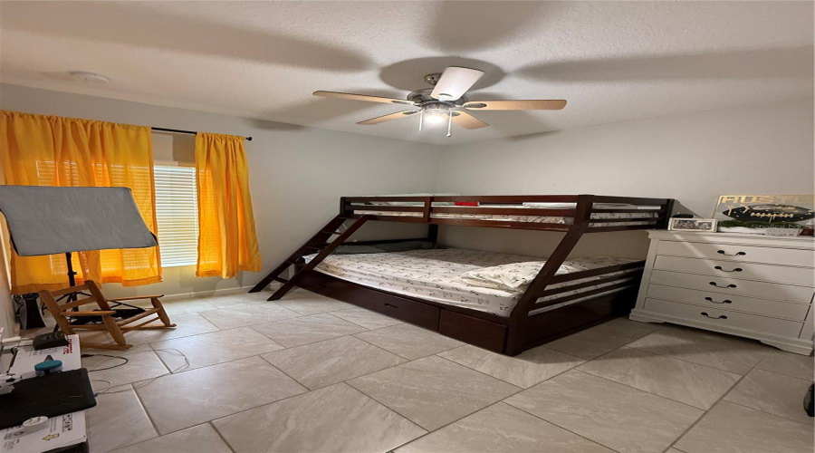 DAVENPORT, Florida 33837, 3 Bedrooms Bedrooms, ,2 BathroomsBathrooms,Residential,For Sale,DISA,0,MFRS5130888