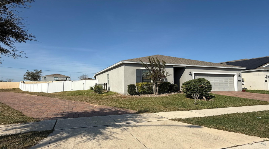 DAVENPORT, Florida 33837, 3 Bedrooms Bedrooms, ,2 BathroomsBathrooms,Residential,For Sale,DISA,0,MFRS5130888