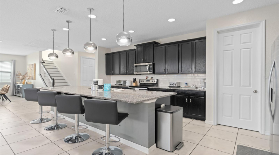 KISSIMMEE, Florida 34747, 9 Bedrooms Bedrooms, ,6 BathroomsBathrooms,Residential,For Sale,CARIBBEAN VIEW,0,MFRTB8408125