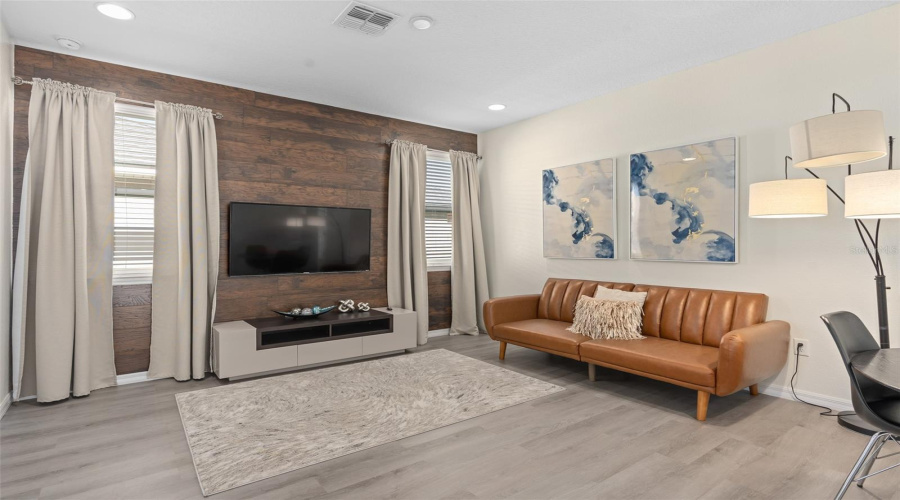 KISSIMMEE, Florida 34747, 9 Bedrooms Bedrooms, ,6 BathroomsBathrooms,Residential,For Sale,CARIBBEAN VIEW,0,MFRTB8408125