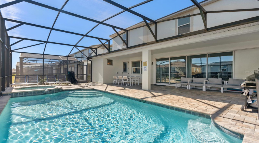 KISSIMMEE, Florida 34747, 9 Bedrooms Bedrooms, ,6 BathroomsBathrooms,Residential,For Sale,CARIBBEAN VIEW,0,MFRTB8408125