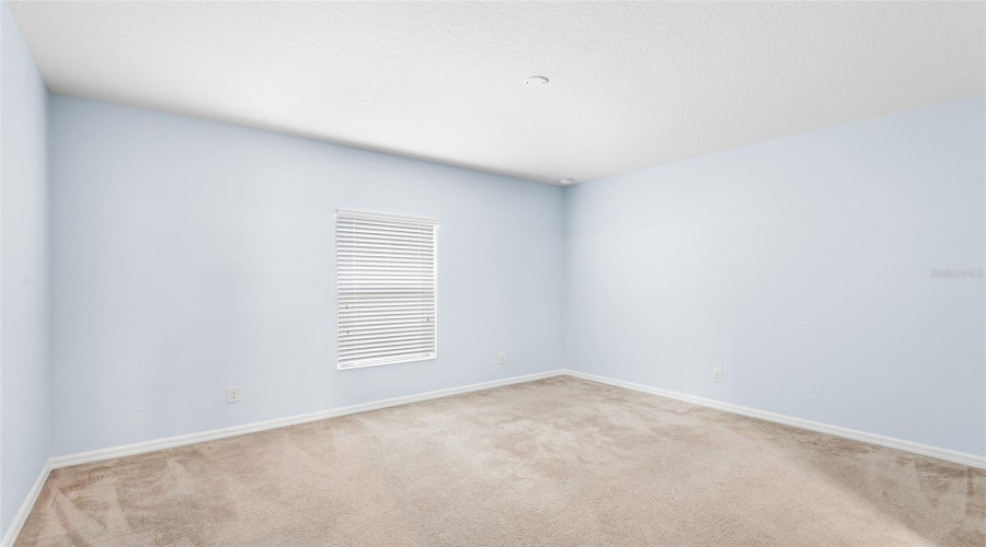 PRIMARY BEDROOM SUITE