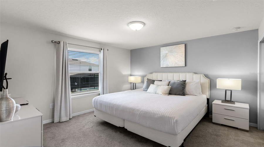 DAVENPORT, Florida 33897, 10 Bedrooms Bedrooms, ,8 BathroomsBathrooms,Residential,For Sale,LELANI,0,MFRS5130142